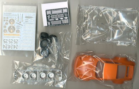 Tamiya Porsche 934 Turbo RSR Jagermeister 1/24 surenkamas modelis