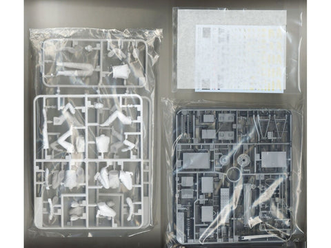 Ralio mechanikų figūrėlių rinkinys 1/24, plastikinis modelis