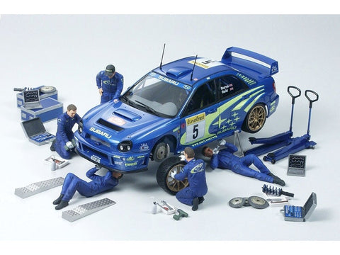 Ralio mechanikų figūrėlių rinkinys 1/24, plastikinis modelis
