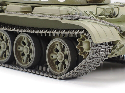 Tamiya T-55 sovietinis vidutinis tankas 1/48 plastikinis rinkinys