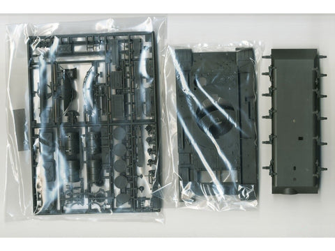 Tamiya T-62A sovietų tankas 1/35 plastikinis modelis (35108)