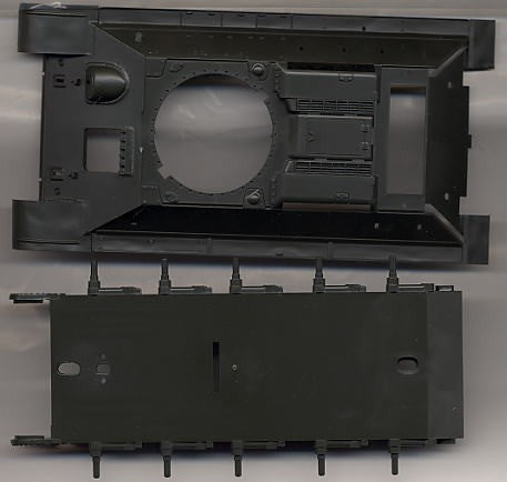 Tamiya T-34/76 ChTZ 1/35 plastikinis surenkamas tanko modelis 35149