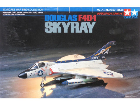 Tamiya Douglas F4D-1 Skyray 1/72 plastikinis lėktuvo modelis (60741)