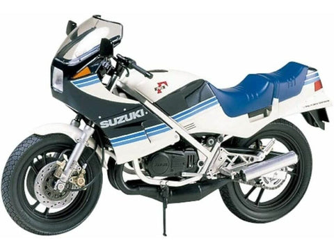 Tamiya Suzuki RG250 Gamma 1983 1/12 plastikinis motociklo modelis (14024)