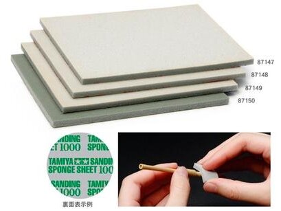 Tamiya šlifavimo kempinės lapas 400 grūdėtumas, 114x140 mm