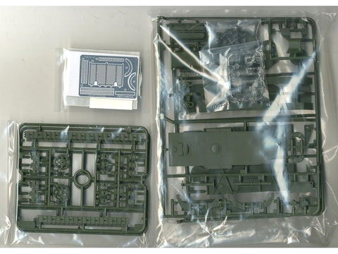 Tamiya BT-7 1937 sovietinis tankas, plastikinis modelis 1/35