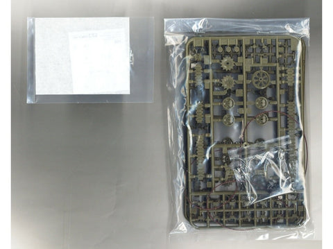 Tamiya M8 savaeigė haubica 1/48 plastikinis surenkamas modelis