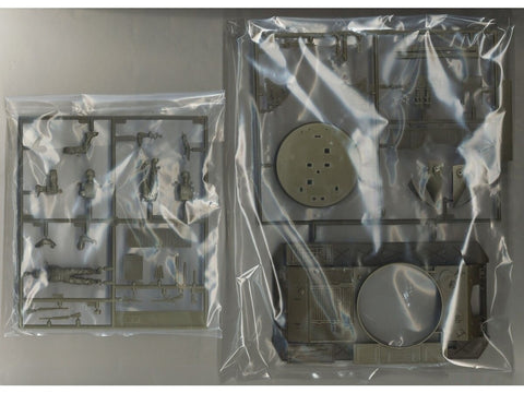 Tamiya M42 Duster JAV priešlėktuvinis savaeigis, 1/35, su 3 figūromis