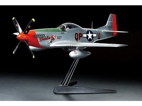 Tamiya North American P-51D Mustang 1/32 plastikinis lėktuvo modelis