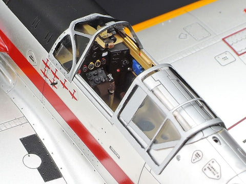 Tamiya Kawasaki Ki-61 Hien 1/48 sidabrinė danga + kamufliažo lipdukai