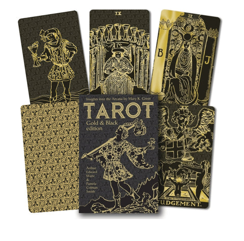 Tarot kortos Gold & Black leidimas su aukso‑juodos grafikos Rider–Waite kortomis, dėkle ir fanuotai išdėstytomis kortelėmis