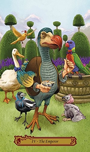 tarot korta Imperatorius su dodo personažu, ryškiomis paukščių detalėmis ir sodria žalia fone