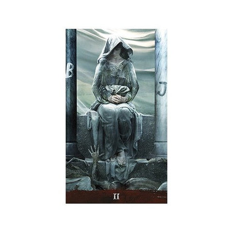 tarot korta II su paslaptinga gobtuvu apgaubta figūra, sėdinčia tarp kolonų ir atspindžia vandenyje