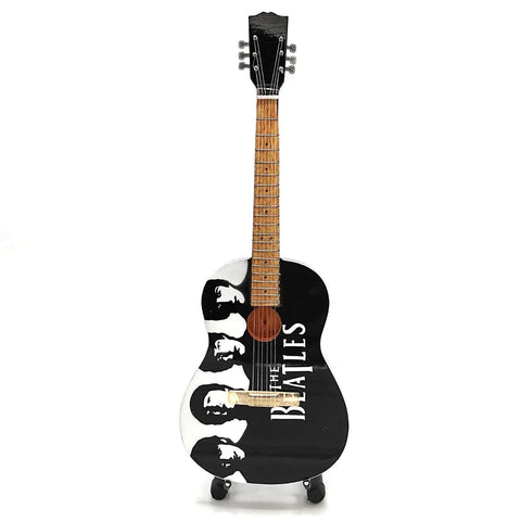 HOBI.LT 🇱🇹: The Beatles mini gitara. Mastelis 1:4. MGT - 5111B - HOBI.LT 🇱🇹