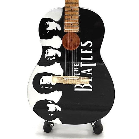 HOBI.LT 🇱🇹: The Beatles mini gitara. Mastelis 1:4. MGT - 5111B - HOBI.LT 🇱🇹