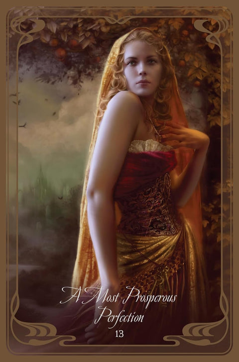 Tarot korta 13, orakulo dizainas parduotuvės galerijoje — moteris su auksine skraiste ir raudonu korsetu, priekinis kadras, unikalus variantas