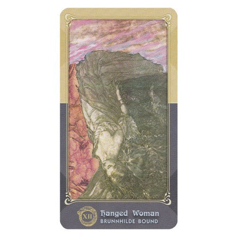 tarot korta Brunnhilde Bound, XII „Pakabinta moteris“ – kortos priekinė pusė su subtiliu piešiniu, rožiniu dangumi ir tamsiomis detalėmis