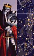 tarot korta karalius kardų su auksine karūna ir šarvais kairėje, dešinėje mėlynas žvaigždžių žemėlapis