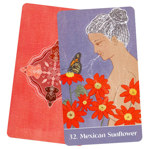 Tarot kortos – iliustruota 32-oji Mexican Sunflower korta su violetiniu priekiu, drugeliu ant gėlės ir raudona nugarėle