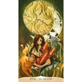 Tarot korta Mėnulis – vertikalus iliustruotas plakatas su mergina, raudonu vėžiagyviu, auksiniu mėnuliu, lapiu ir vilku