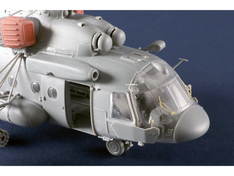 Mi-8MTV5 „Hip“ sraigtasparnio surenkamas modelis 1/48, 51,9 cm