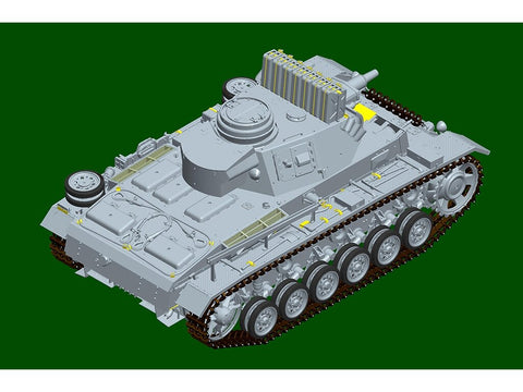 Surenkamas tanko modelis Pz.Kpfw.III Ausf.N Tunisas 1/16 Trumpeter 00957