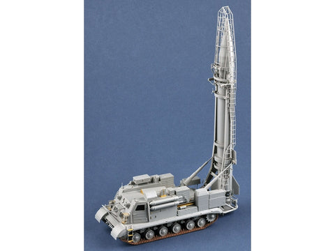 Trumpeter 1/35 SS-1C Scud B 2P19 raketinis kompleksas 8K14