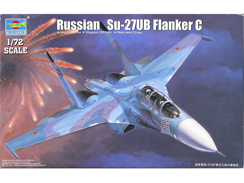 Trumpeter Su-27UB Flanker C 1/72 surenkamas lėktuvo modelis