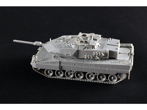 Trumpeter Leopard 2A6EX tankas 1/72 plastikinis surenkamas rinkinys (07192)