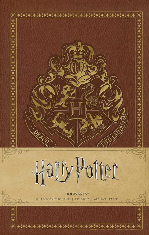 Harry Potter užrašinė rudos odos viršeliu su auksiniu Hogvartso herbu ir smėlio juosta su logotipu, kišeninė, 192 pusl.