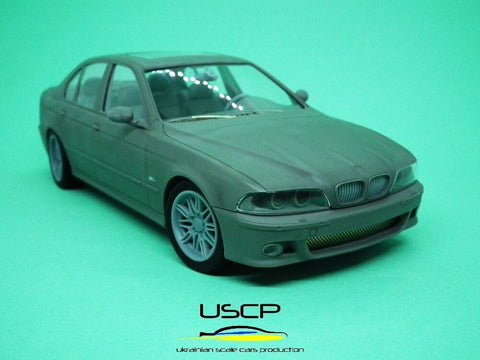 USCP BMW M5 E39 1/24 plastikinis surinkimo rinkinys
