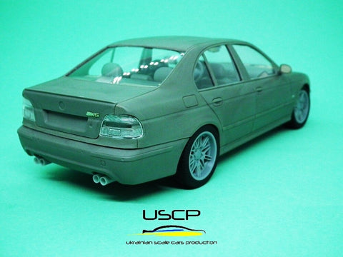 USCP BMW M5 E39 1/24 plastikinis surinkimo rinkinys