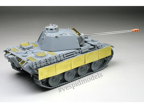 Vespid Models Pz.Kpfw. V Panther Ausf. G (vėlyva) tanko modelis 1/72