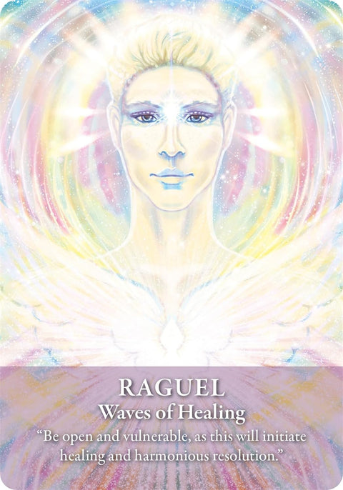 Angelų korta Raguel, pastelinė šviesi figūra su trečiąja akimi ir užrašu Waves of Healing, raminanti gydymo žinutė