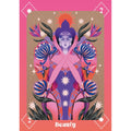 Plakatas "Beauty" – ryški rožinė ir violetinė tarot stiliaus moters iliustracija su stilizuotomis gėlėmis ir žvaigždėmis, frontali viso dizaino versija