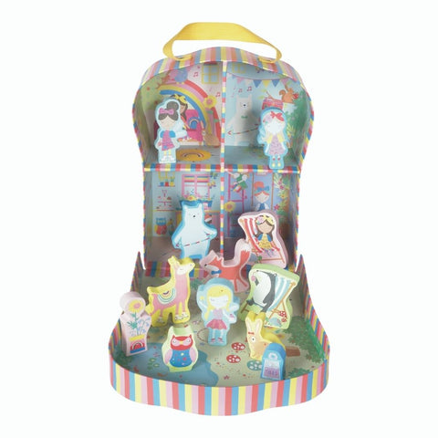 Floss & Rock Mini Fėja – medinė žaidimų dėžė su 10 dvipusių figūrėlių ir 4 kambariais (3+)