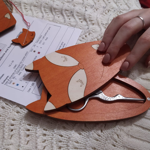 Žirklių dėklas „Fox“ KF058/9
